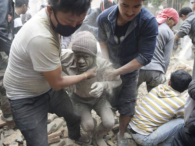 Lý giải sức hủy diệt khủng khiếp của động đất ở Nepal - 2