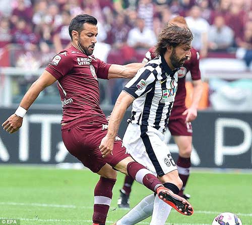 Pirlo lại vẽ lên kiệt tác đá phạt - 6