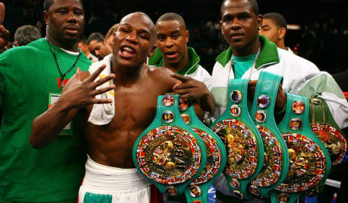 Mayweather: Độc cô cầu bại, tay chơi khét tiếng - 2