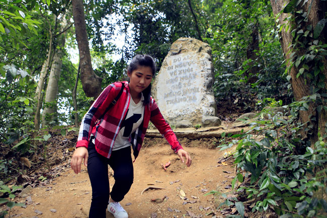 Đã có hơn 4 triệu lượt khách kéo về Lễ Đền Hùng - 11