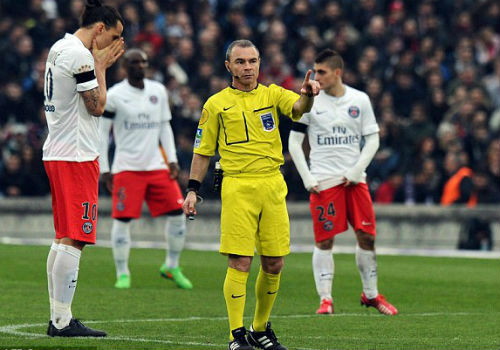 Ibra bị đối thủ chửi bới thậm tệ - 2