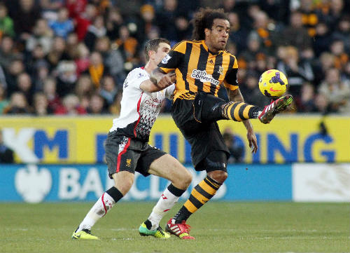 Hull - Liverpool: Giữa muôn trùng vây - 2