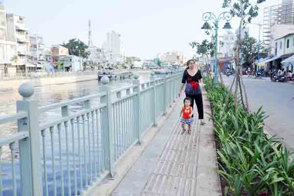 Chùm ảnh: Những “dòng kênh chết” thức giấc giữa Sài Gòn - 21
