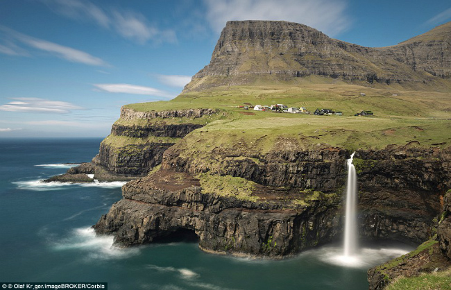 Những ngôi làng “độc, lạ” nhất hành tinh - 5