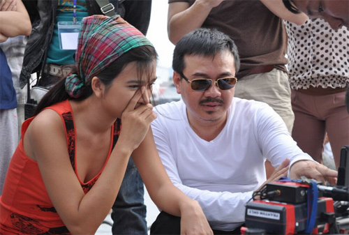 Kim Tuyến té ngã bất tỉnh khi bị hù ma - 6