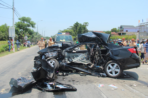 40 người chết vì tai nạn giao thông trong 2 ngày nghỉ lễ - 1