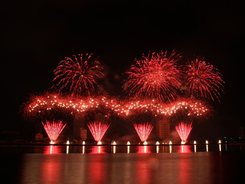 Đội Úc vô địch Cuộc thi trình diễn pháo hoa quốc tế Đà Nẵng 2015 - 2