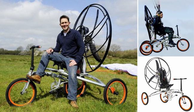 Hai nhà sáng chế người Anh Yannick Read và John Foden đã nảy ra ý tưởng chế tạo xe đạp bay. XploreAir X1 Paravelo là tên mà họ đã đặt cho chiếc xe đạp đặc biệt này. Chiếc xe sở hữu một motor chạy bằng nhiên liệu sinh học và có thể đạt tốc độ tối đa 40 km/h khi di chuyển trong không trung. Với sự hỗ trợ của dù, xe có thể bay tới độ cao 1.200 m. 