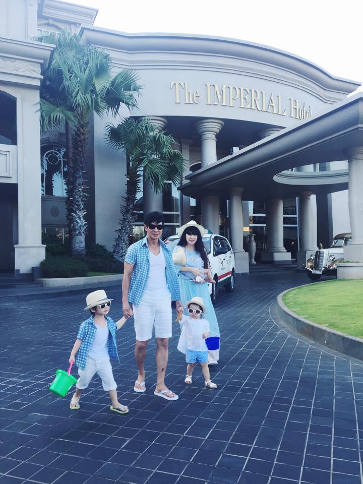 Những mối tình lệch tuổi "đẹp như mơ" của sao Việt - 6