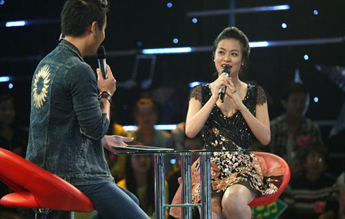 9 lần Hoàng Thùy Linh "gây sốt" trên truyền hình - 3