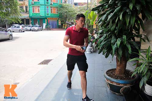 Cầu thủ U23 Việt Nam ngủ một nơi, ăn một nơi - 9