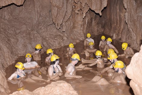 Tắm bùn hang động tại Phong Nha - Kẻ Bàng - 3