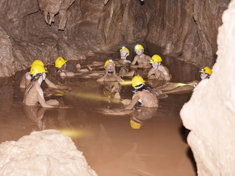 Tắm bùn hang động tại Phong Nha - Kẻ Bàng - 5