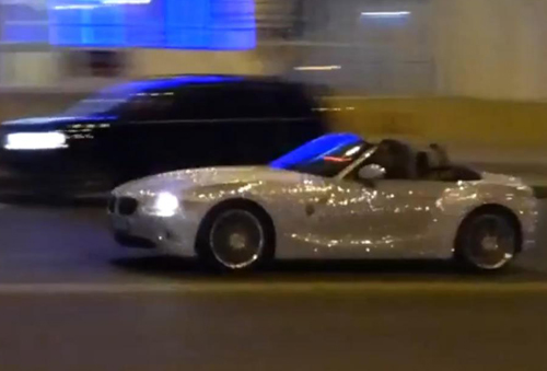 Tuyệt tác BMW Z4 đính 250.000 viên đá quý - 3