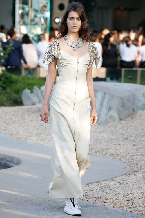 Louis Vuitton Cruise 2016: Mãn nhãn với sự sáng tạo - 12