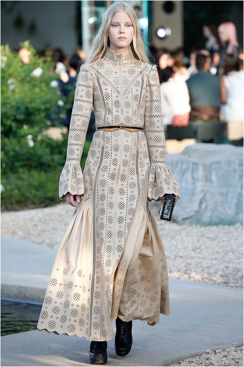 Louis Vuitton Cruise 2016: Mãn nhãn với sự sáng tạo - 12
