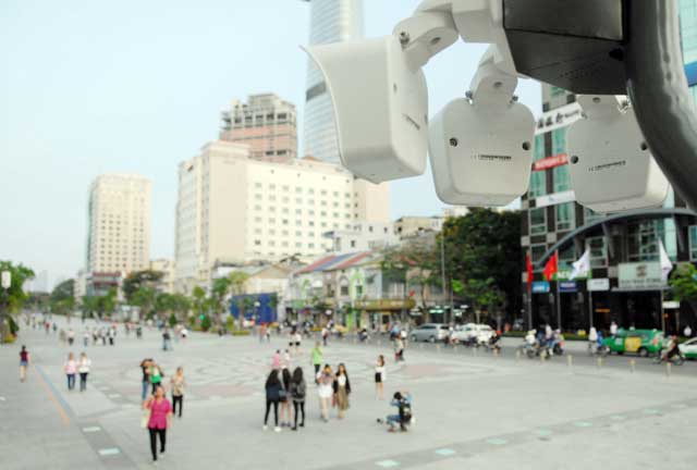 “Mắt thần” trông coi phố đi bộ hiện đại nhất Việt Nam - 1