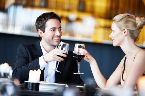 9 điều các chàng nên tránh trong buổi hẹn hò đầu tiên - 1