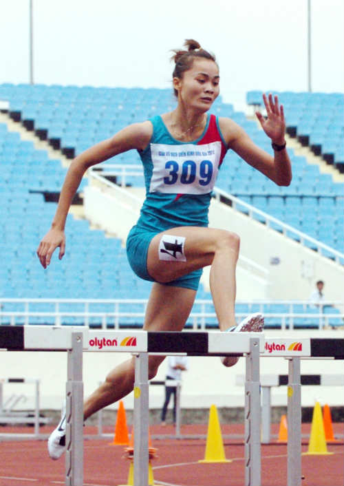 “Hot girl” điền kinh sẵn sàng bùng nổ - 1