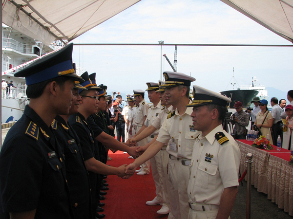 Ngắm tàu Cảnh sát biển Nhật Bản hiện đại thăm Đà Nẵng - 1