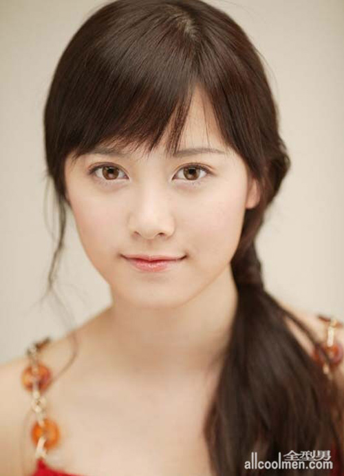 10 mỹ nam, mỹ nữ Hàn nổi tiếng trước tuổi 20 - 5