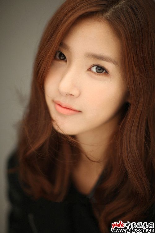 10 mỹ nam, mỹ nữ Hàn nổi tiếng trước tuổi 20 - 6