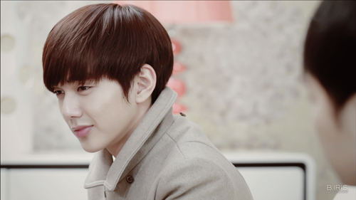 10 mỹ nam, mỹ nữ Hàn nổi tiếng trước tuổi 20 - 7