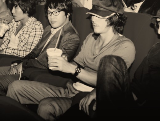 12 đôi bạn “nối khố” của showbiz Hàn - 3