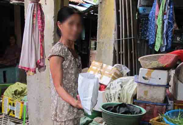 Ngày giả ngu ngơ, đêm khỏa thân đột nhập nhà phụ nữ đơn thân - 2