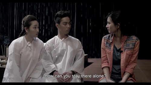 /Uploaded/phamhuuthanh/2015_05_12/SWOL1431417164-ngu-voi-hon-ma--1-.jpg “Ngủ với hồn ma” khiến khán giả sợ nhưng chưa... đã - 4