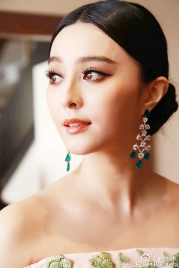 Mỹ nhân “chăn con công” lấn át Phạm Băng Băng - 3