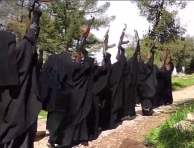 Phiến quân IS biến cô dâu thánh chiến thành bom di động - 1