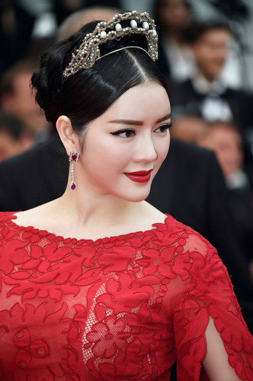 Lý Nhã Kỳ diện váy “trong suốt” trên thảm đỏ Cannes - 8