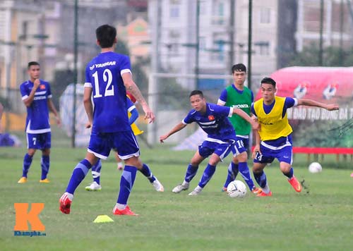 ĐTVN tiếp Triều Tiên: "Lá bài bí ẩn" Công Phượng - 2