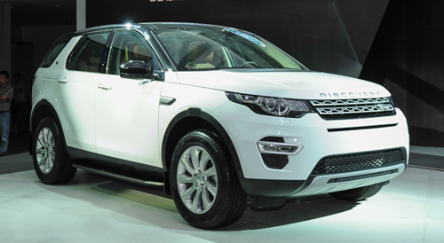 Land Rover Discovery Sport thách thức đối thủ - 1