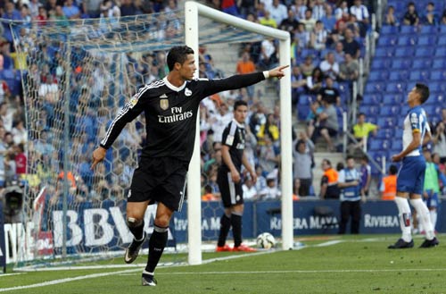 Espanyol - Real: Ronaldo rực sáng - 1