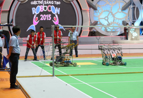 Đã tìm ra nhà vô địch Robocon Việt Nam 2015 - 2