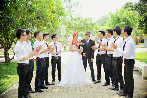“Đám cưới kỷ yếu” độc, lạ của sinh viên Sài Gòn - 1