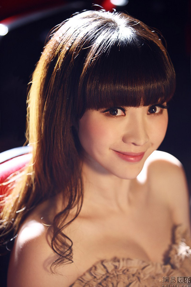 Ngắm 8 "khuôn mặt hoàn hảo" của mỹ nhân Hoa - 4