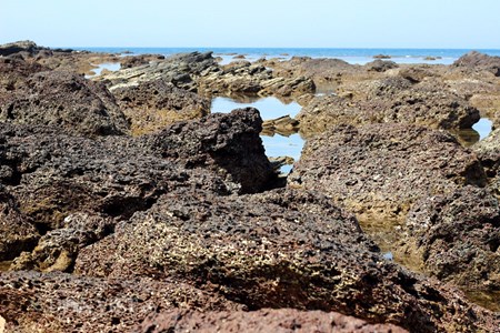Đẹp hoang sơ ghềnh đá biển Rạng trên đất Quảng - 2