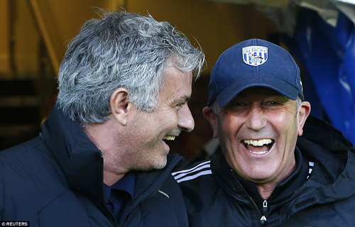 Chelsea thua thảm: Tại anh, tại ả hay tại ai - 3