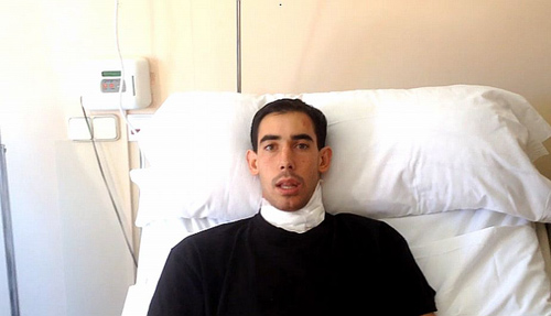 Hãi hùng: Đấu sĩ bị bò tót húc trúng - 3