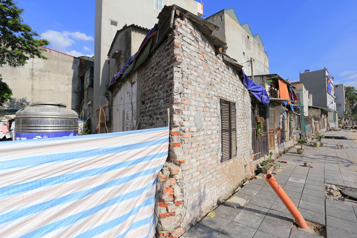 Ảnh: Nhà kỳ dị trên “con đường đắt nhất hành tinh” ở HN - 5