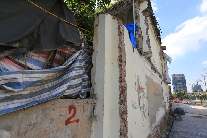 Ảnh: Nhà kỳ dị trên “con đường đắt nhất hành tinh” ở HN - 10