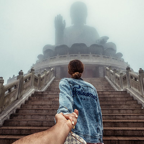 Ghen tị với cặp đôi nắm tay nhau đi khắp thế giới - 12