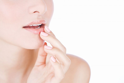 4 phương pháp trị nếp nhăn môi hiệu quả