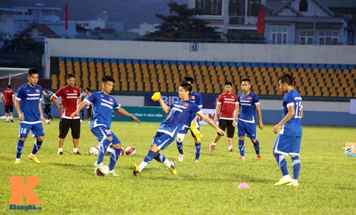 Công Phượng, Văn Toàn quyết ghi bàn vào lưới U23 Myanmar - 5