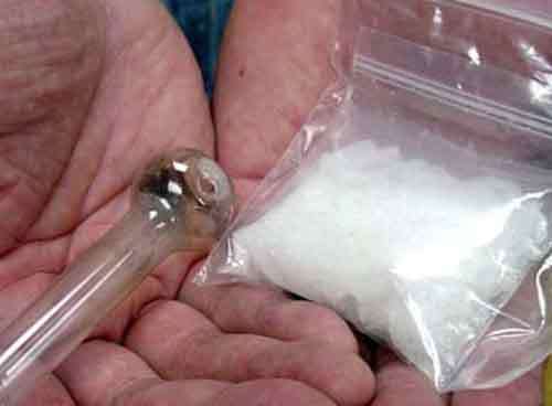 Giấu ma túy trong đế dép vẫn bị 141 phát hiện - 1