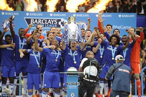 Chelsea "mở tiệc" ăn mừng chức vô địch - 14