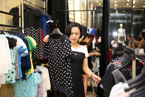 Vân Hugo: “G9 Moza giúp tôi trở thành quý cô thanh lịch” - 10